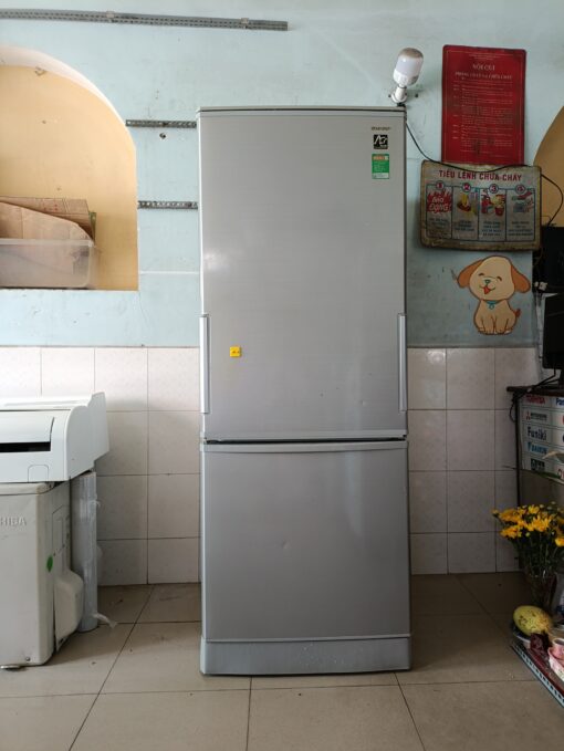 Tủ lạnh Sharp 290 lít