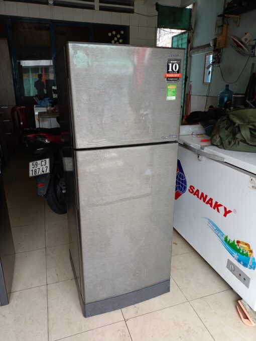 Tủ lạnh sharp.inverter 196 lít