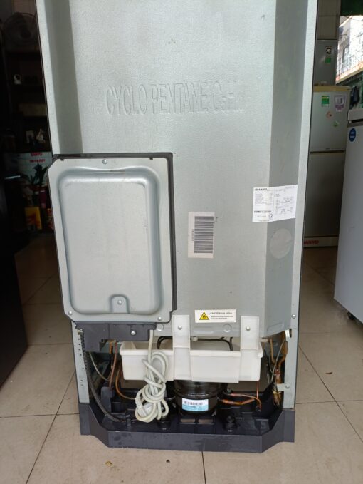 Tủ lạnh Sharp inverter 196 lít - Ảnh 4