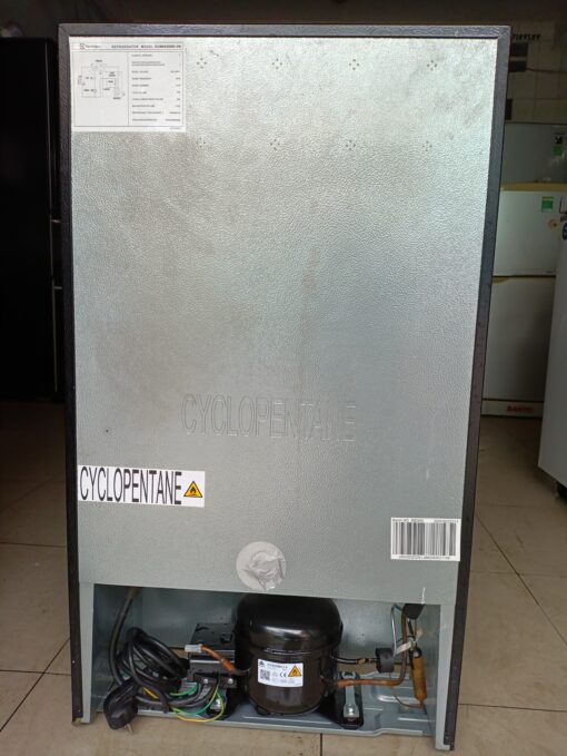 Tủ lạnh mini Electrolux 94 lít - Ảnh 4