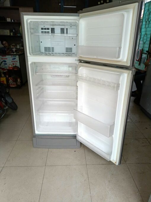 Tủ lạnh Sharp 180L - Ảnh 4