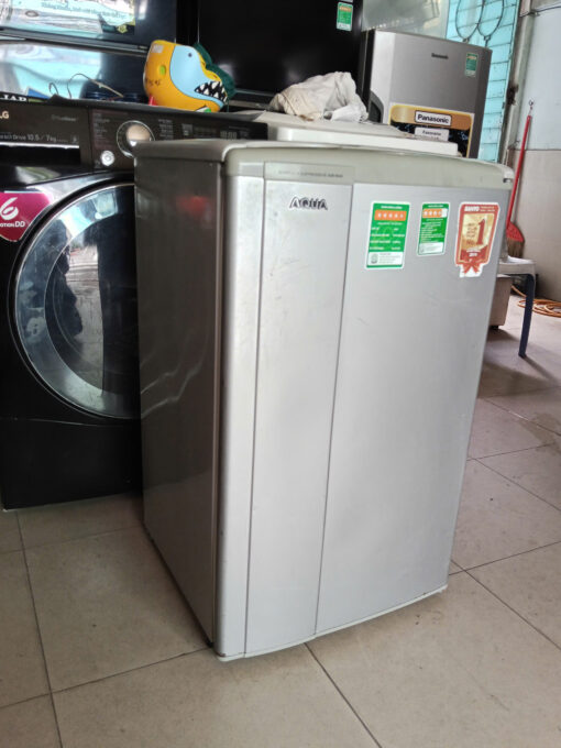 Tủ lạnh mini Aqua sanyo 90 lít