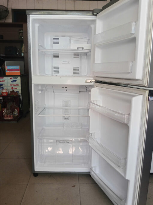 381- Tủ lạnh Panasonic inverter 170 lít - Ảnh 2