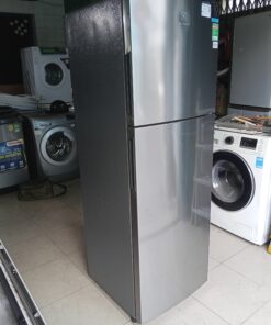 380- Tủ lạnh Electrolux inverter 275 lít