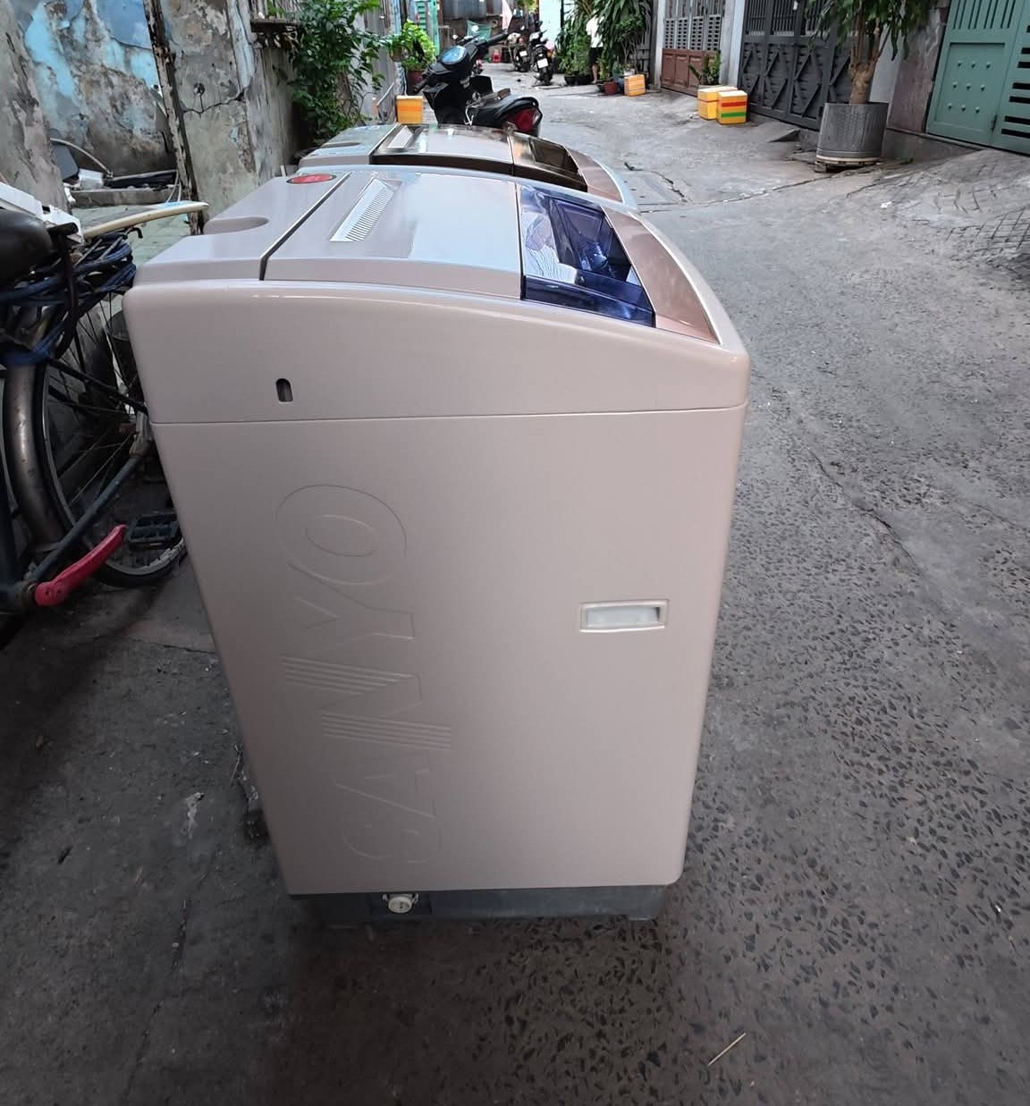 372 - Máy giặt Aqua Sanyo 8kg mới đẹp - Ảnh 3