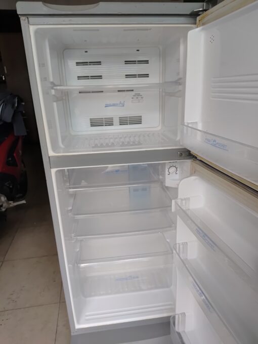 374 - Tủ lạnh Sanyo 180 lít không đóng tuyết - Ảnh 3